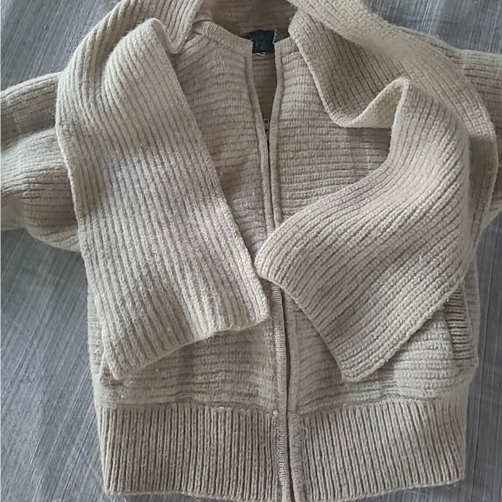Le Roy Knitwear Wool Sweater with Attached Scarf - Size S - Picture 4 of 12